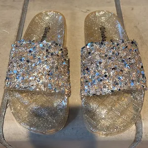 Weeboo Glitter Jelly Slides Size 7 thumbnail 6