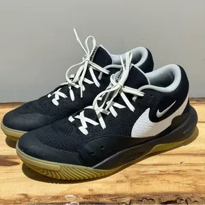 Nike Hyperdunk Volleyball‎ shoes Size 7.5 A37 thumbnail 2