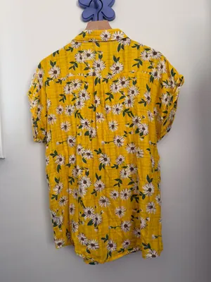 POL Large Floral Yellow Short Sleeve Button Up Shirt Summer Vacation Boho thumbnail 4