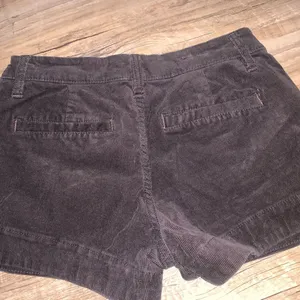 1994 Old navy vintage style mid rise shorts thumbnail 5