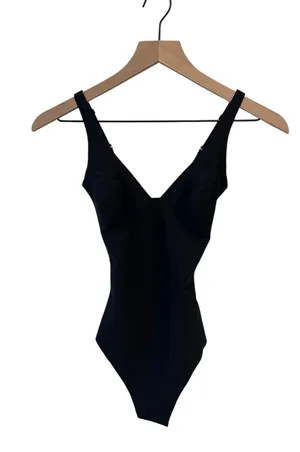 NWT Skims Body Plunge Bodysuit XS Onyx BD-THG-3326 ( SOLD OUT) thumbnail 5
