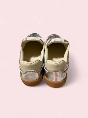 Steve Madden Metallic Silver Low-Top Sneakers with Gum Sole thumbnail 4