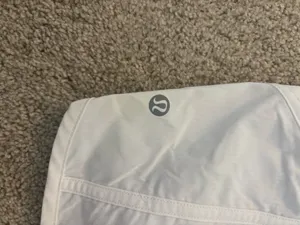 Lululemon Shorts White thumbnail 3
