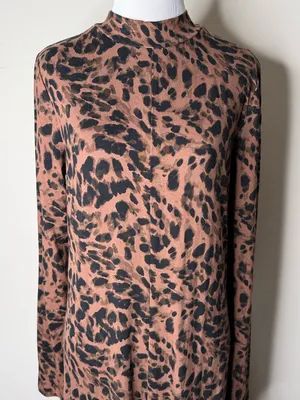Old Navy Mock Neck Leopard Maxi Dress NWT M thumbnail 3