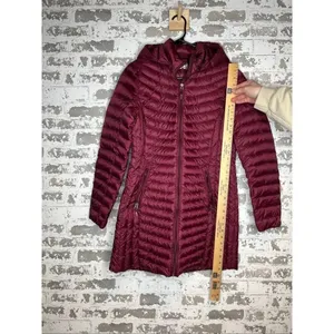 32° heat | women maroon down filled jacket thumbnail 10