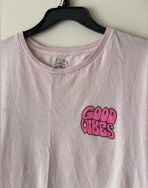 Good Vibes Summer Vibes Flamingo Skeleton Tshirt womens Size Large thumbnail 3