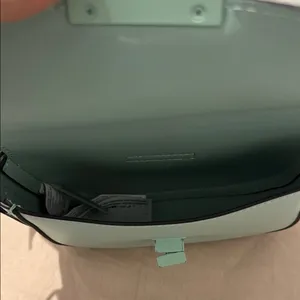 Mango Green Crossbody Bag with Vintage Design thumbnail 4