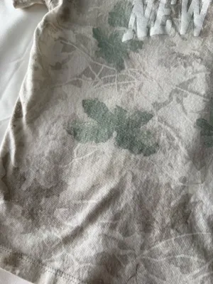 Light Green And White Camouflage Print “New York” Cropped Tee thumbnail 4