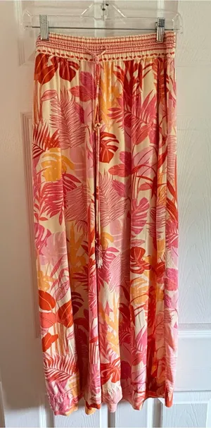 Haute Hippie Women’s Pants Medium Pink Orange Rayon Tropical Wide Leg thumbnail 1