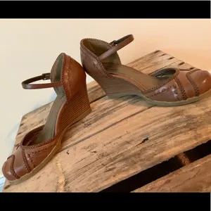 Bongo Wedges thumbnail 4