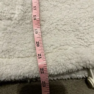 Lululemon White Opal Cinchable Fleece Zip-Up Sherpa Teddy Funnel Neck Jacket thumbnail 11