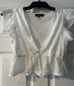 Blue Blush White V-Neck Peplum Flutter Sleeve Blouse thumbnail 1