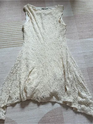Abercrombie & Fitch Cream Lace Asymmetrical Handkerchief Hem Dress Small NWOT thumbnail 1