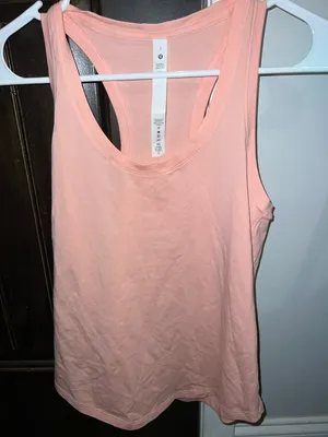 Lululemon tank top thumbnail 1