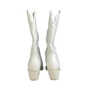 ILV Women's White Embroidered Pointed Toe Slip On Cowboy Western Boots Size 10 thumbnail 3