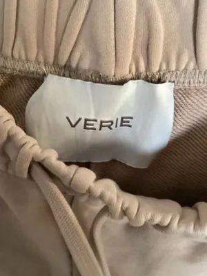 Verie Organic Cotton Jogger Sweatpants in Sand Size S thumbnail 2