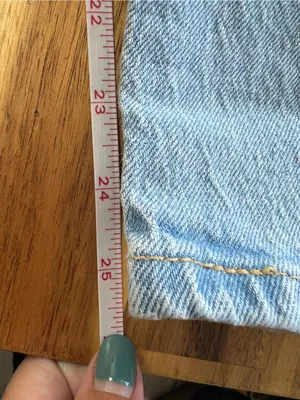 Levi’s 501 Original Fit Jeans W31 L26 Light Wash Button Fly Straight Leg thumbnail 13