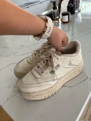Reebok sneakers thumbnail 4