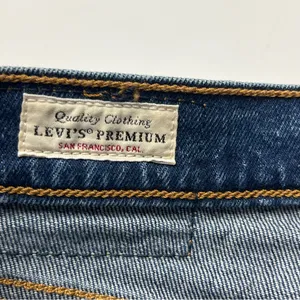 Levi’s Premium Denim Wedgie Straight Jean Womens Size 27 Blue‎ High Rise Button thumbnail 3