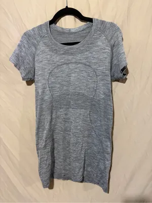 Lululemon swiftly T-shirt thumbnail 1