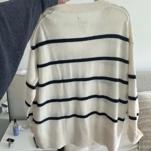 Aerie white & blue striped sweater thumbnail 2