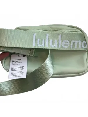 Lululemon Everywhere Belt Bag LU9AYNS Kohlrabi Green White NWT thumbnail 5