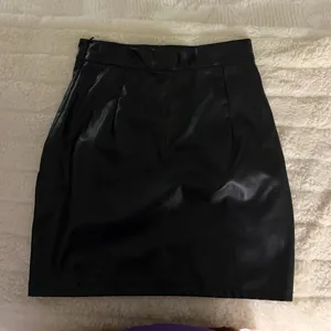 Amazon Latex Black Skirt thumbnail 1
