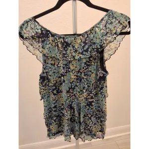 APT. 9 Sleeveless Multilayer Lined Ruffled Blue Floral Size M Women Blouse thumbnail 3