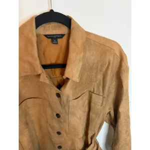 Banana Republic Tan Vegan Suede Shacket thumbnail 7