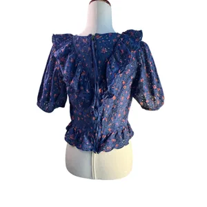 Urban Outfitters Kimchi Blue Eyelet Crop Top Size 10 thumbnail 4