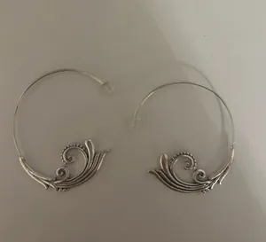 Hoop Earrings Silver thumbnail 3