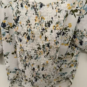 Abercrombie & Fitch Floral Cropped Top thumbnail 7