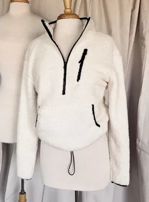 Cozy White Sherpa Half thumbnail 1
