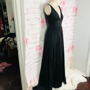 LA FEMME Plunge Neck A-line black high front slit Gown thumbnail 6