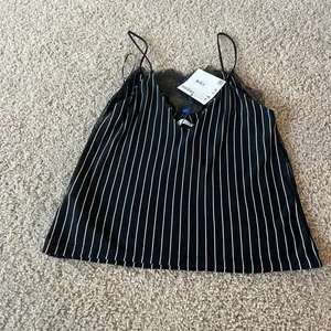 ZARA Black and White Striped lace cami Top never worn thumbnail 4