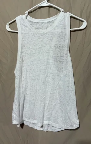 Lululemon tank top thumbnail 1