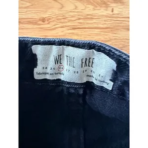 Free People We The Free Black Distressed Denim Mini Skirt Size 26 thumbnail 3
