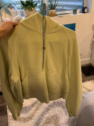 Lululemon Quarter-Zip thumbnail 1
