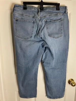 Old Navy Women's Ripped High Rise Curvy OG Straight Jeans Size 16 Petite thumbnail 5