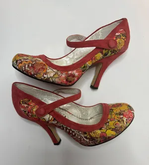 Poetic Licence Feminine Encounters Red Heels Size 7.5M thumbnail 6