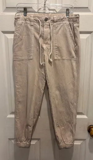 American Eagle Women 8 Regular Khaki Tan Elastic Waist Drawstring Jogger Pants thumbnail 1