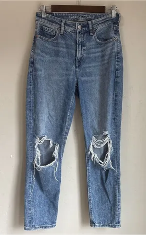 American Eagle Mom Jeans Womens 2 Short Distressed High Rise Rigid Blue Denim thumbnail 1