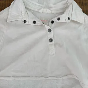 Freepeople White cropped button-up long sleeve top #croptop Some light stains size small white, cropped, button-up, long sleeve, lightweight, feminine, boho, casual, off-white, resort thumbnail 5