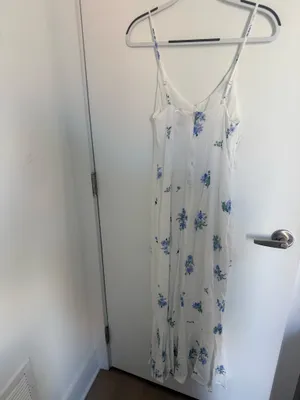 Princess Polly White/Blue Floral Maxi Dress thumbnail 6