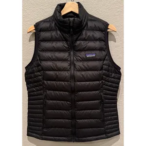 NWT PATAGONIA Women's Down Sweater Vest Size Medium thumbnail 11