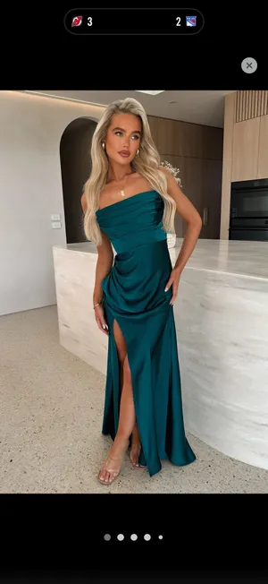 That’s so fetch Lola maxi dress - Emerald  thumbnail 2