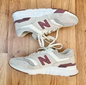 New Balance 997H V1 Sneakers thumbnail 1