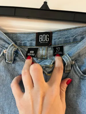 BDG high rise mom shorts thumbnail 2