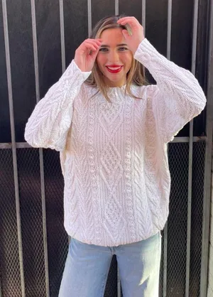 Free People Classic white cable knit sweater / fits size s-L thumbnail 1