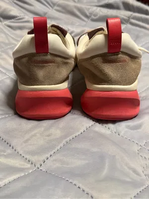 Tory Burch Sneakers Suede Shoe Beige Cream Pink Womens Size 8 thumbnail 4